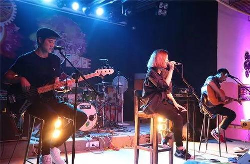 糊豆乐队爆料视频,揭秘乐队背后的故事与音乐旅程  第1张